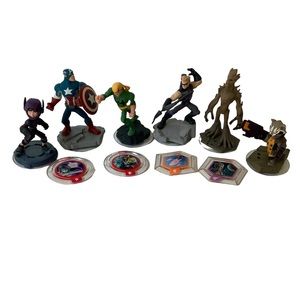 Disney Infinity 2.0 Marvel Avengers Big Hero 6.  Figures and Discs. Lot of 10